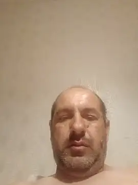 Snapshot of Venelin_ruse chatting on 07-31-26, 02:33 Venelin ruse online show from 07-31-26, 02:33