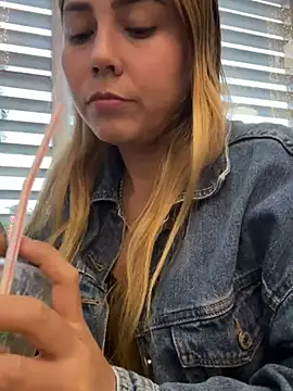 Brittanyrosexx online show from 12-27-24, 10:37