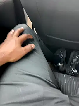 Snapshot of HairyChubbyStalion chatting on 09-09-25, 08:03 HairyChubbyStalion online show from 09-09-25, 08:03