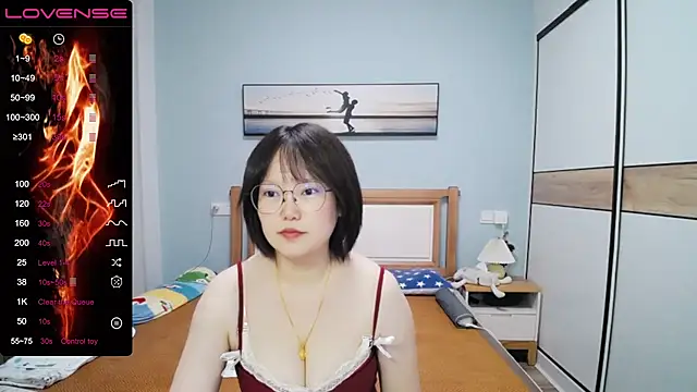 Snapshot of DianaYz chatting on 07-04-26, 12:22 DianaYz online show from 07-04-26, 12:22