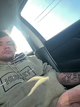 Snapshot of cumgitsumdic chatting on 01-03-25, 05:31 cumgitsumdic online show from 01-03-25, 05:31