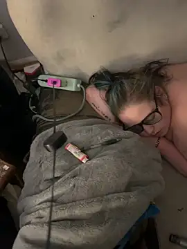 cumgitsumdic online show from 04-07-26, 11:10