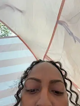 Snapshot of ChocolateTingz chatting on 04-08-26, 10:43 ChocolateTingz online show from 04-08-26, 10:43