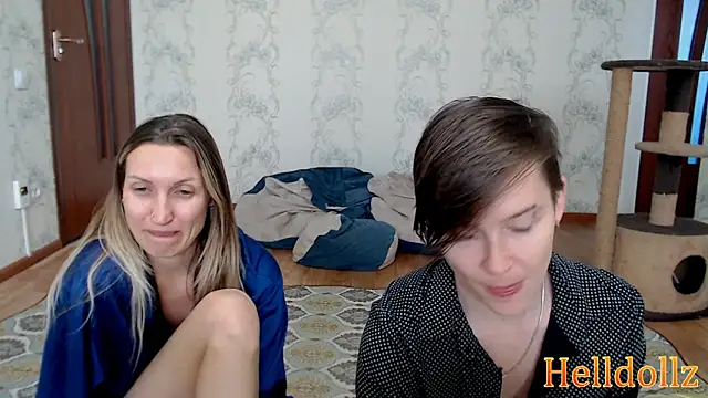 Helldollz online show from 12-11-24, 09:30