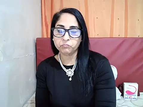 Snapshot of Indiankushy chatting on 10-03-25, 04:59 Indiankushy online show from 10-03-25, 04:59
