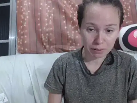 Venusluxodomme online show from 02-05-26, 11:09