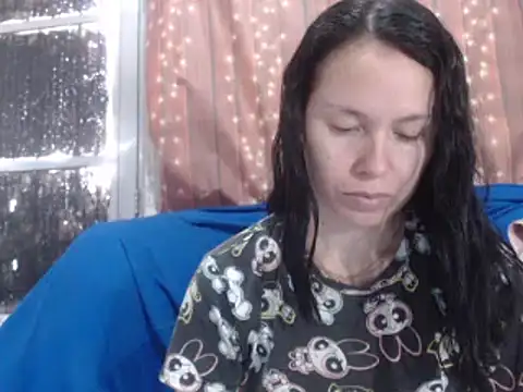 Venusluxodomme online show from 04-27-26, 06:17