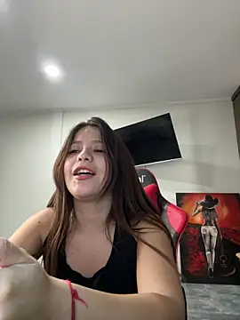 kiarafonseca  online show from 02-14-25, 12:51