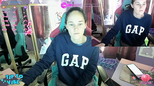 Snapshot of lolabunny9 chatting on 12-06-24, 05:00 lolabunny9 online show from 12-06-24, 05:00