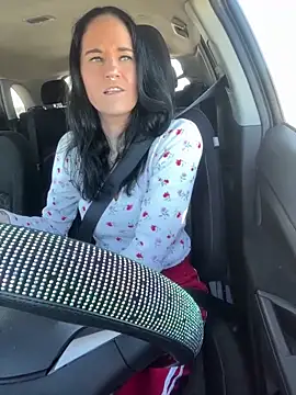 Snapshot of lolabunny9 chatting on 12-14-24, 06:20 lolabunny9 online show from 12-14-24, 06:20