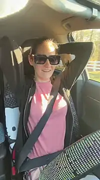 Snapshot of lolabunny9 chatting on 02-04-25, 01:38 lolabunny9 online show from 02-04-25, 01:38