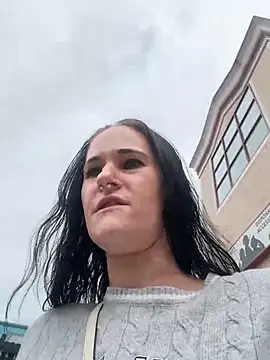 Snapshot of lolabunny9 chatting on 03-09-25, 04:00 lolabunny9 online show from 03-09-25, 04:00