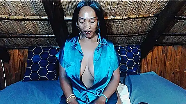 NikkyJigglesX online show from 03-18-26, 06:49