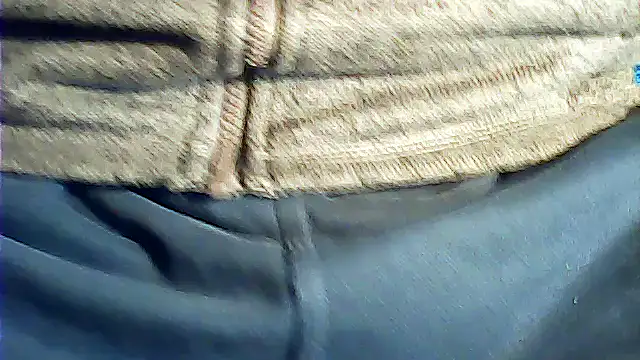 Snapshot of kalinixta chatting on 09-19-25, 12:39 kalinixta online show from 09-19-25, 12:39