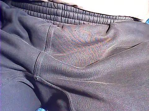 Snapshot of kalinixta chatting on 09-20-25, 01:45 kalinixta online show from 09-20-25, 01:45