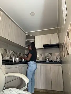 cristaaalclocks1 online show from 03-12-25, 04:46