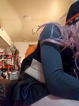 Snapshot of KandiK37 chatting on 01-23-25, 02:55 KandiK37 online show from 01-23-25, 02:55