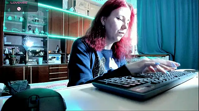 Snapshot of pa1e_pr1ncess chatting on 02-08-25, 07:37 pa1e pr1ncess online show from 02-08-25, 07:37