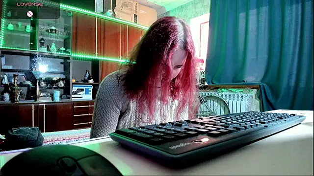 Snapshot of pa1e_pr1ncess chatting on 02-13-25, 01:15 pa1e pr1ncess online show from 02-13-25, 01:15