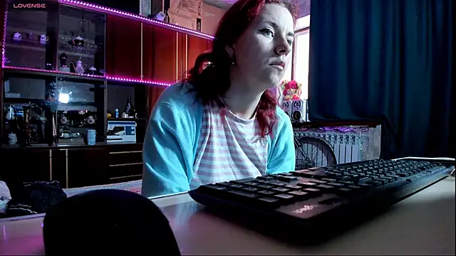 Snapshot of pa1e_pr1ncess chatting on 02-18-25, 06:26 pa1e pr1ncess online show from 02-18-25, 06:26