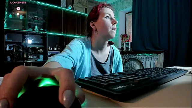 Snapshot of pa1e_pr1ncess chatting on 02-19-25, 01:28 pa1e pr1ncess online show from 02-19-25, 01:28