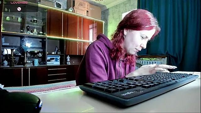 Snapshot of pa1e_pr1ncess chatting on 03-12-25, 09:34 pa1e pr1ncess online show from 03-12-25, 09:34