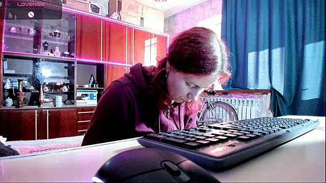 Snapshot of pa1e_pr1ncess chatting on 03-12-25, 12:36 pa1e pr1ncess online show from 03-12-25, 12:36