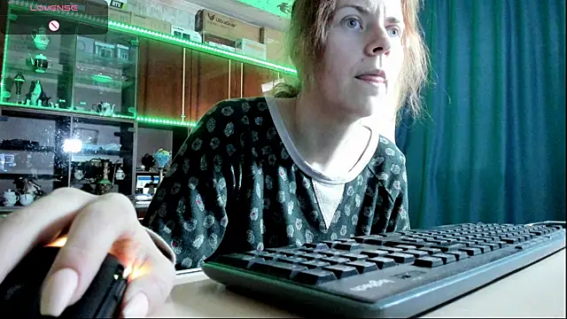 Snapshot of pa1e_pr1ncess chatting on 09-10-25, 07:19 pa1e pr1ncess online show from 09-10-25, 07:19