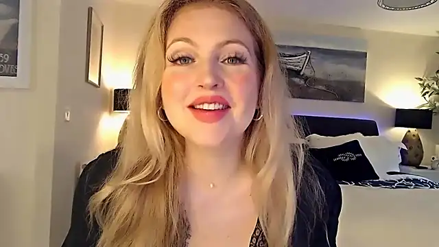 AlbanyWhite online show from 03-10-25, 12:26