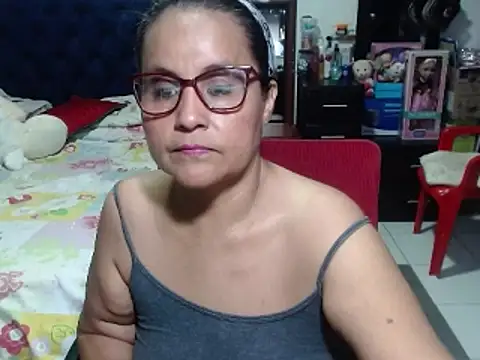 pervert mommy  online show from 01-27-25, 11:11