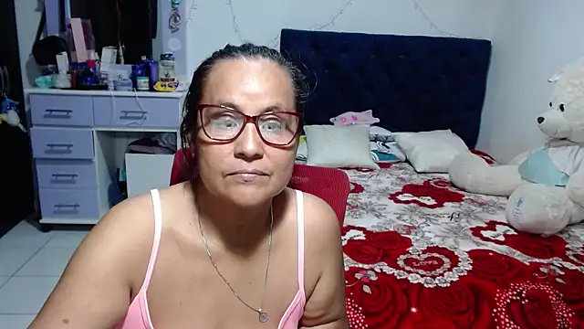 pervert mommy  online show from 05-20-26, 02:01