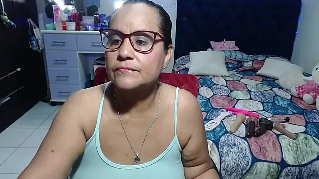 pervert mommy  online show from 05-29-26, 09:40