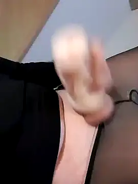 Snapshot of AquaMenn chatting on 01-09-25, 04:08 AquaMenn online show from 01-09-25, 04:08