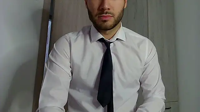 Justynn1 online show from 02-25-25, 05:41