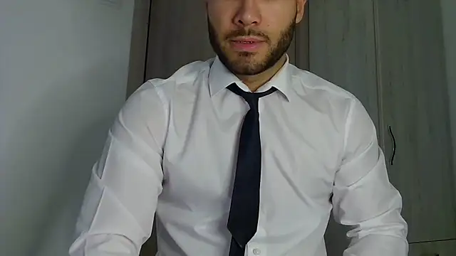 Snapshot of Justynn1 chatting on 04-20-26, 04:59 Justynn1 online show from 04-20-26, 04:59