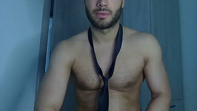 Snapshot of Justynn1 chatting on 05-21-26, 03:57 Justynn1 online show from 05-21-26, 03:57