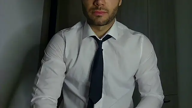 Snapshot of Justynn1 chatting on 05-21-26, 09:44 Justynn1 online show from 05-21-26, 09:44