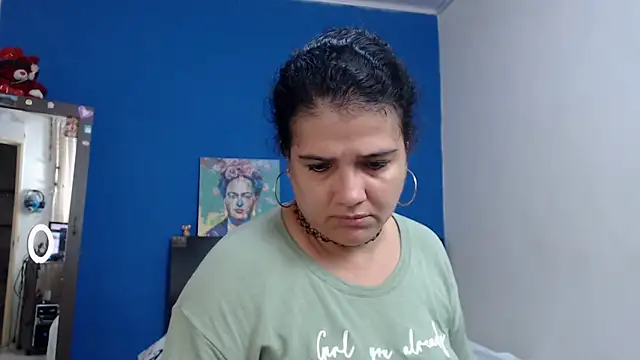 Snapshot of GlendaStarx chatting on 05-27-26, 02:19 GlendaStarx online show from 05-27-26, 02:19