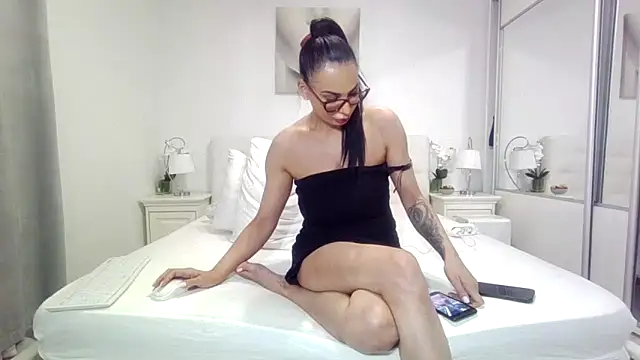 Snapshot of alisonya1 chatting on 03-21-26, 08:30 alisonya1 online show from 03-21-26, 08:30