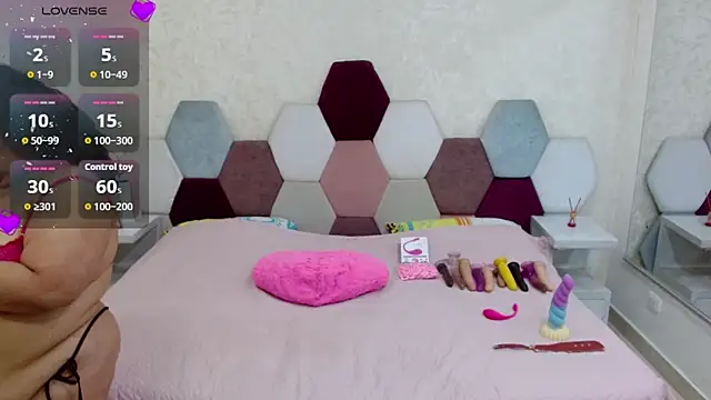 angel blue online show from 09-26-25, 03:05