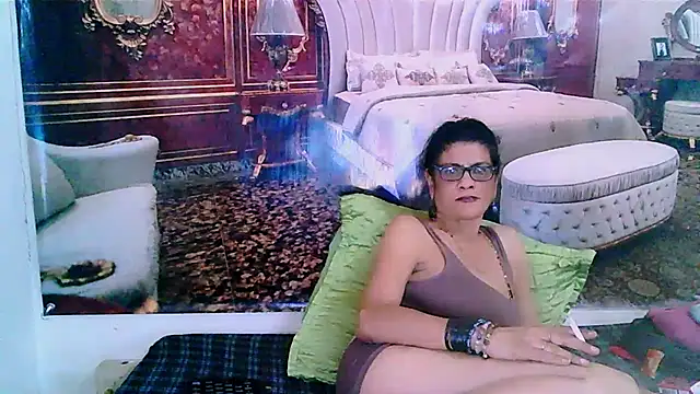 IndianAllure online show from 01-31-25, 08:54