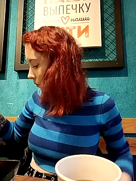 Frost foxy online show from 02-28-25, 06:10