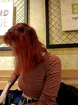 Frost foxy online show from 03-01-25, 05:20