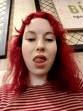 Frost foxy online show from 03-08-25, 05:17