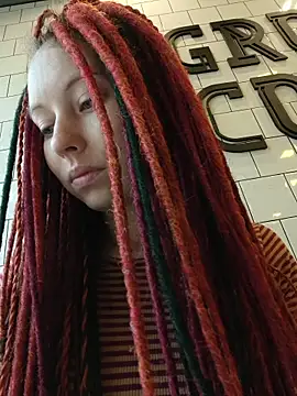 Frost foxy online show from 10-26-25, 02:28