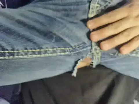 Snapshot of PrivatFeet20 chatting on 11-21-25, 08:24 PrivatFeet20 online show from 11-21-25, 08:24