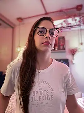 Zoe Bae online show from 03-06-26, 10:06