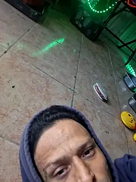 Toycockhot online show from 10-25-25, 02:46