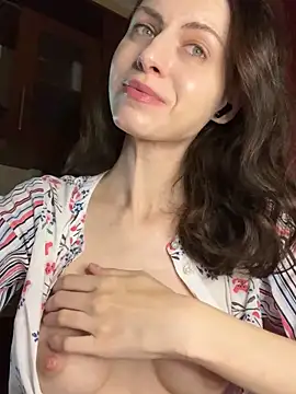 MissAnuta online show from 10-28-25, 12:36