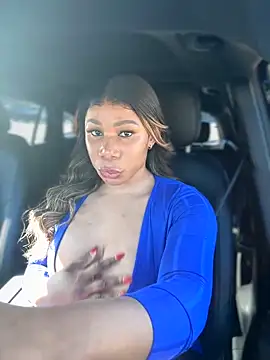 Snapshot of Belle___ chatting on 02-01-25, 03:18 Belle online show from 02-01-25, 03:18